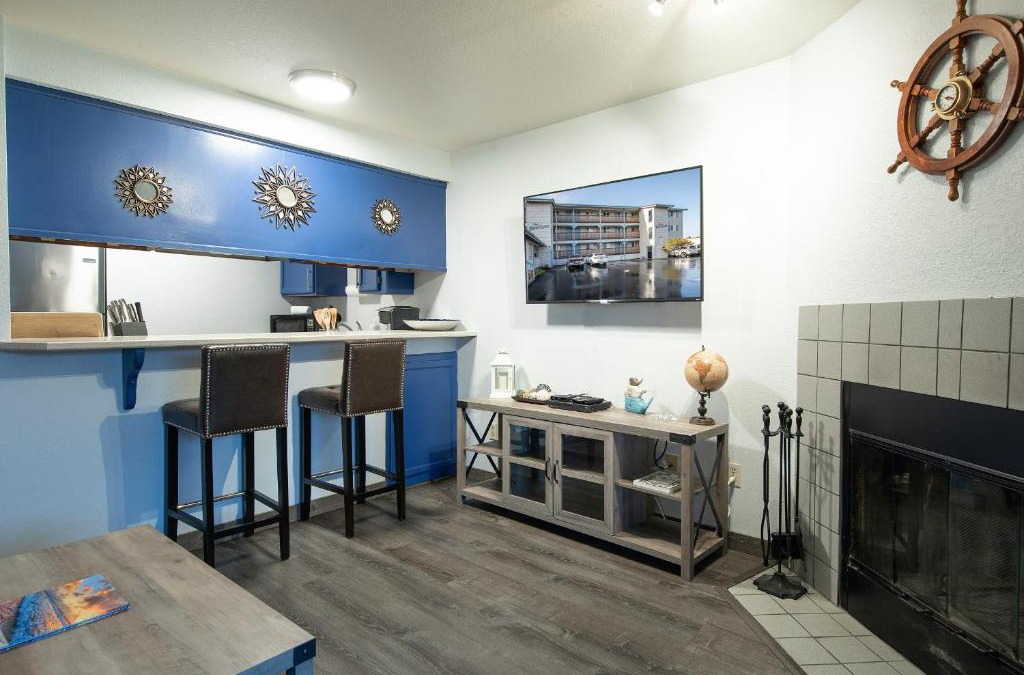 Ocean Shores Apartment | Aurora at Nautilus - Pet Friendly Oceanfront Condo