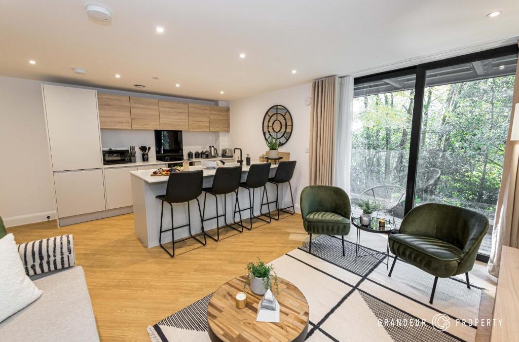 Poole Apartment | Aurora Heights by Grandeur Property