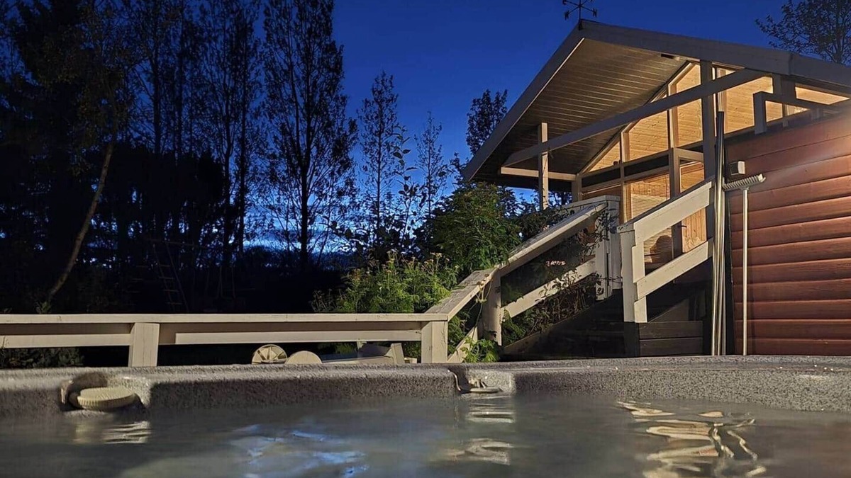Blaskogabyggd House | Aurora Oasis on the Golden Circle