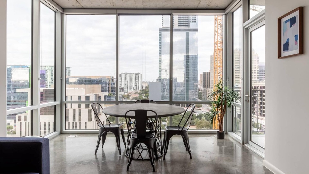 Second Street District Apartment | Austin Remarkable 1BD 1BA 2nd Street District Apartment
