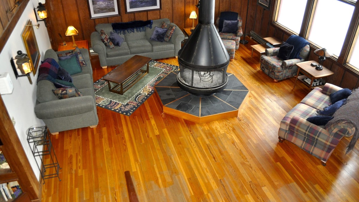 Alyeska House | Authentic Alaskan Lodge Mt. Alyeska, Girdwood, AK
