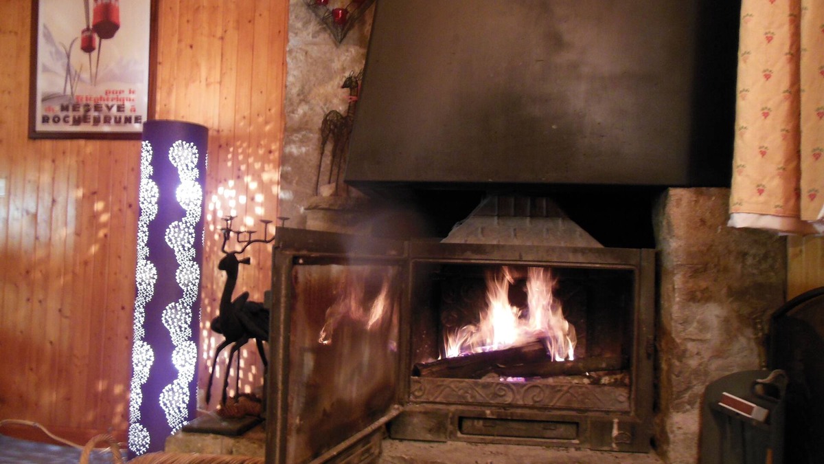 Les Houches Ski Chalet | Authentic alpine chalet in Chamonix Valley, next to Prarion piste, Les Houches.