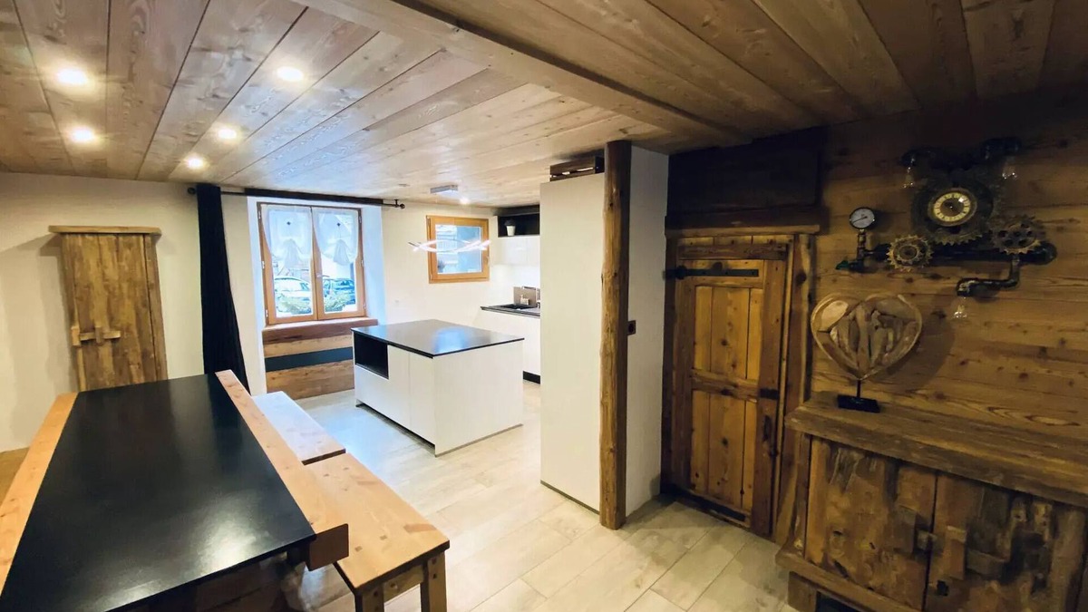 Bessans Villa | Authentic barn in the heart of a charming Savoyard village - 4 rooms 6 people