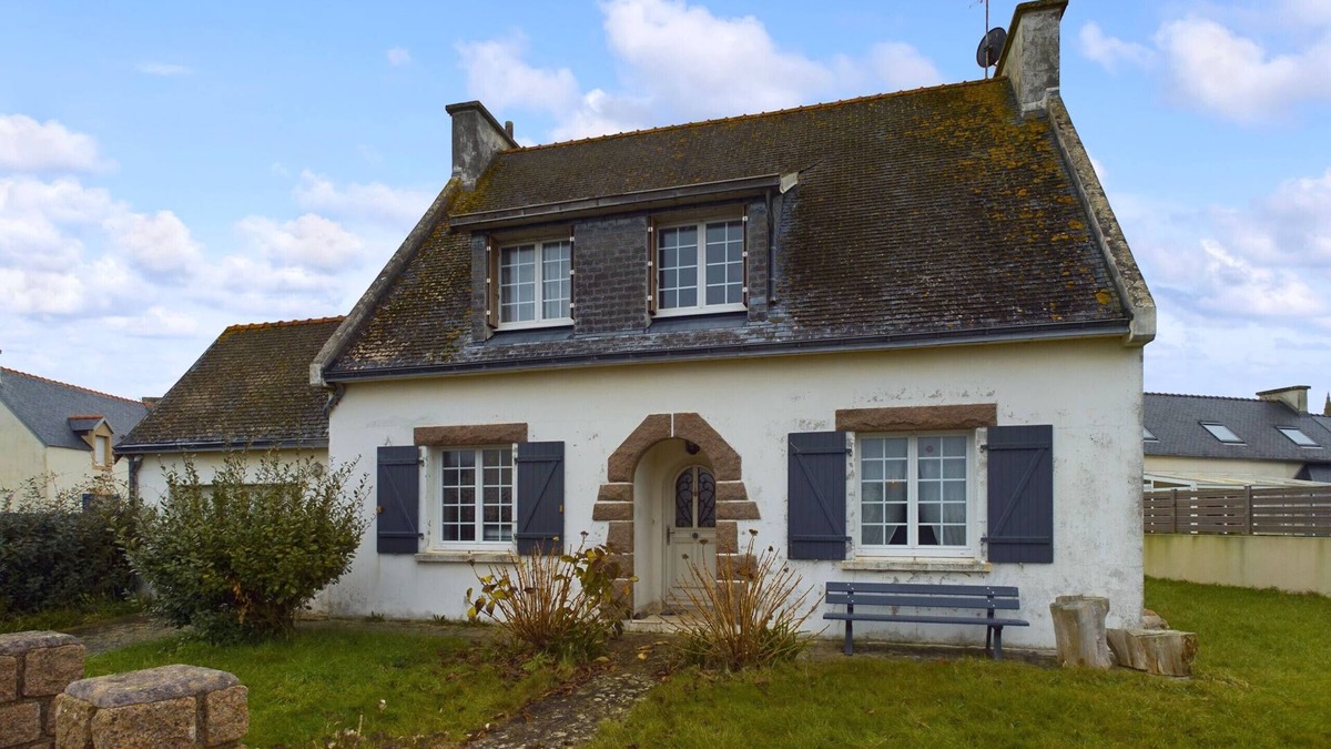 Plovan Ski Chalet | Authentic Breton house for 6 in Plovan