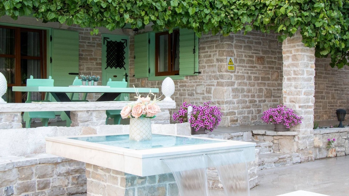 Stankovici House | Authentic Dalmatian Treasure Homes - House Azur