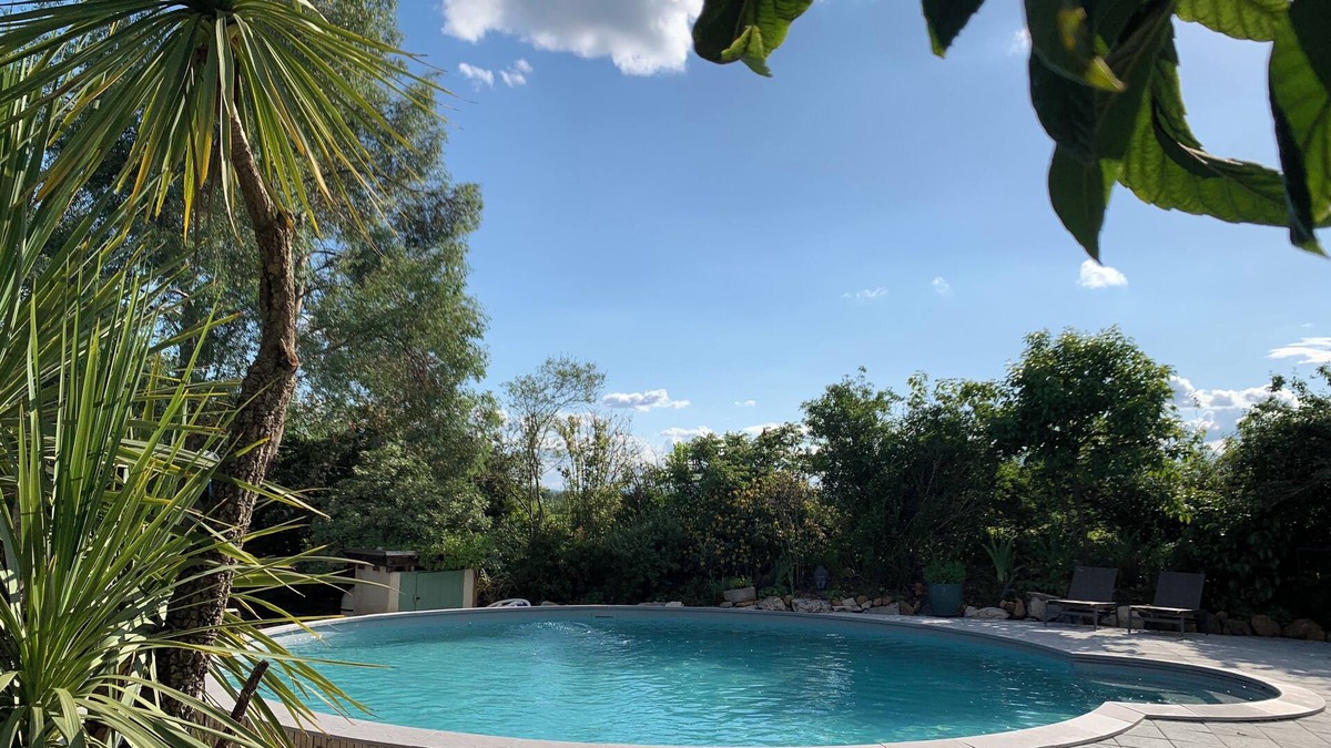 Saint Alban Auriolles House | Authentic, comfortable house in a green setting. Swimming pool, pétanque.