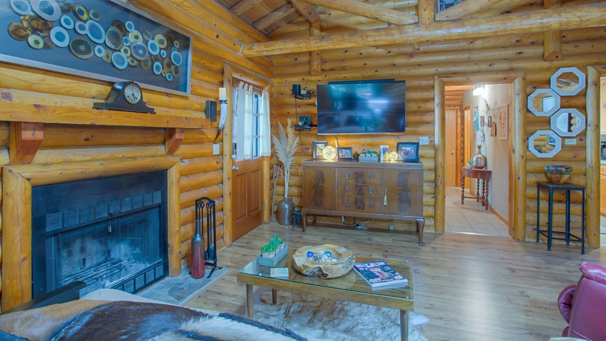 Enchanted Oaks Cabin | Authentic log cabin on Cedar Creek Lake - spectacular views from all 3 decks
