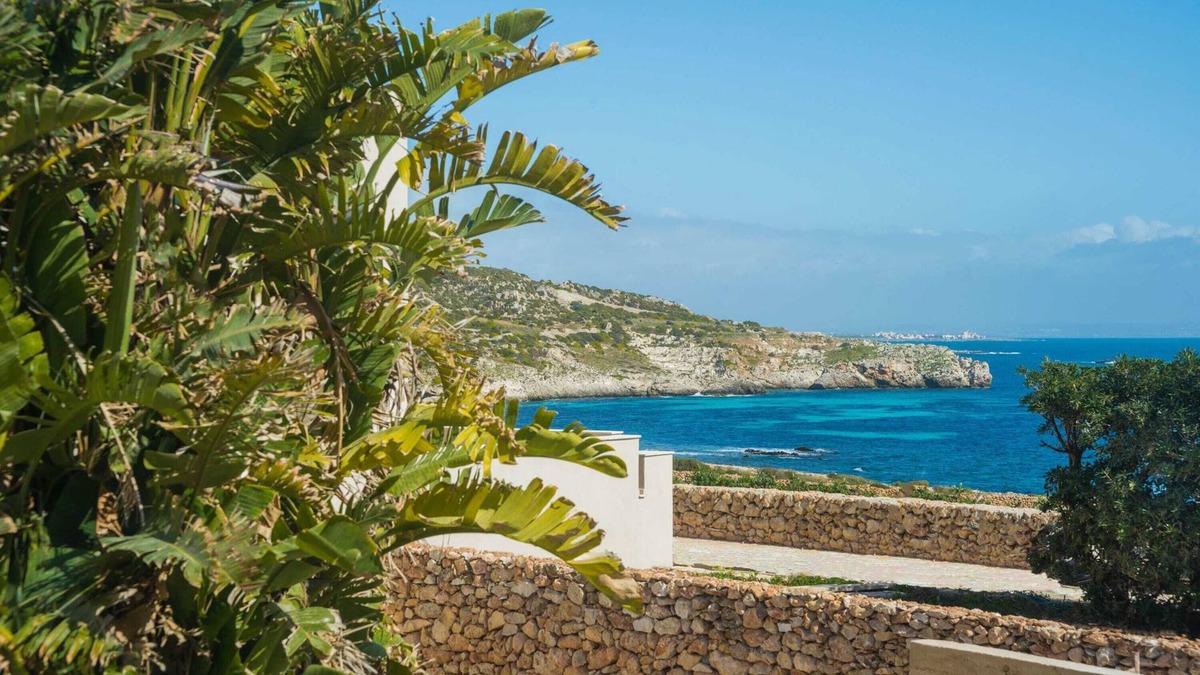 Favignana Villa | Authentic Refuge On The Coast Villa With Sea View