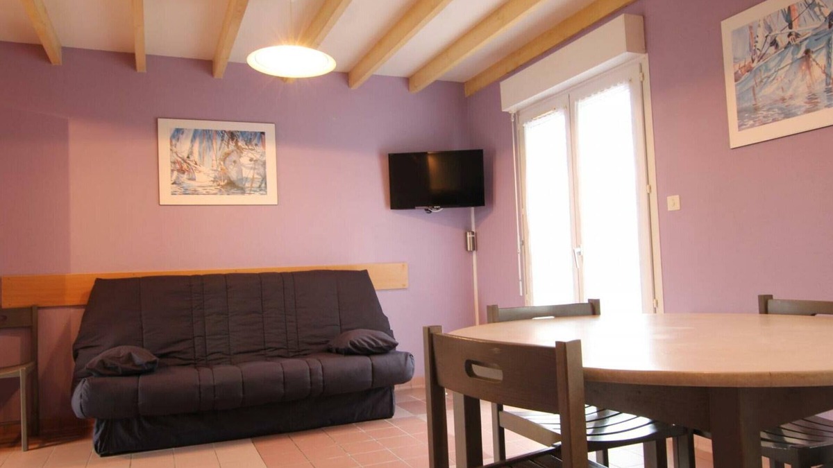 Omonville-la-Rogue Cottage | Authentic Seaside Stay in Omonville-la-Rogue