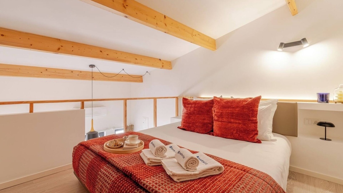 Sao Mamede de Infesta House | Authentic Studio 12 with Terrace by HostWise