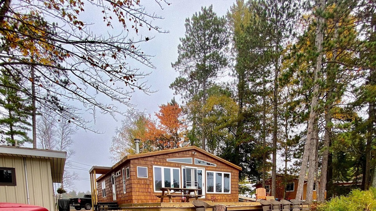 Gwinn Cottage | Autumn at The Cedar Cottage!