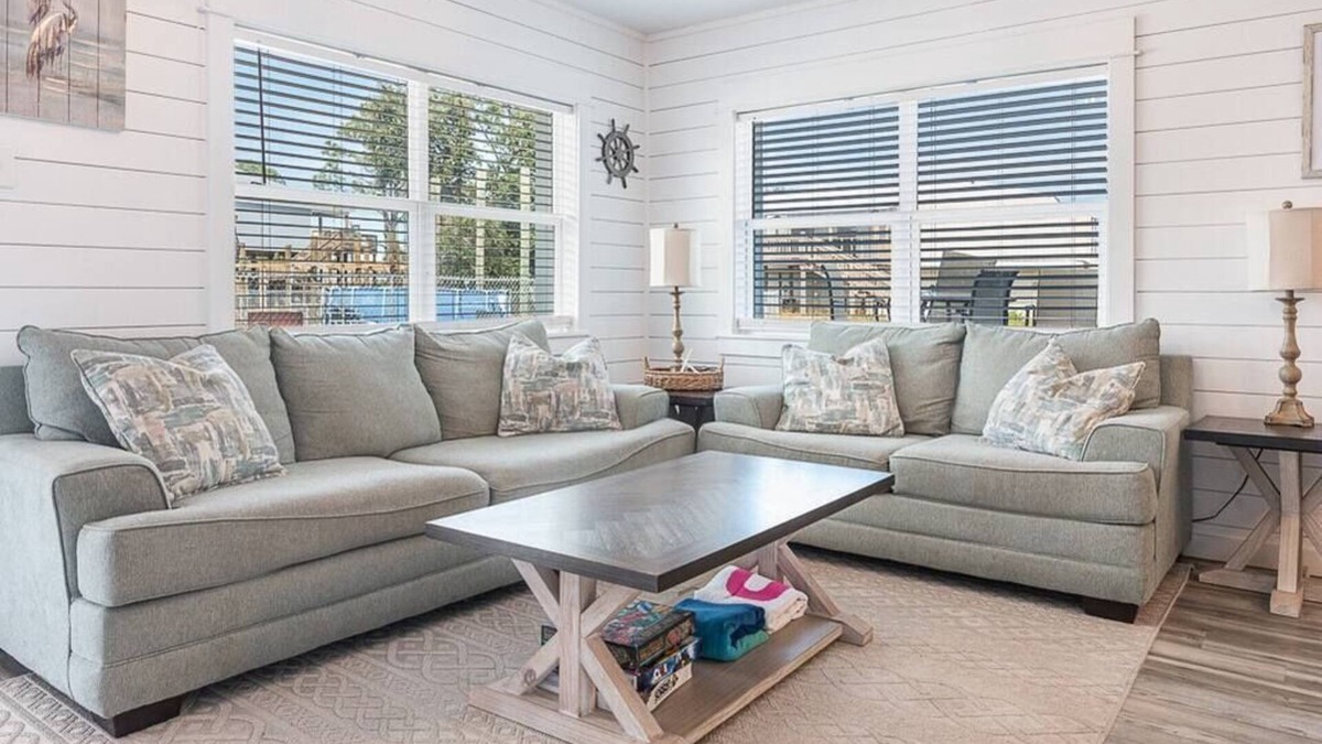 Sawgrass Pointe Condo | Autumn Escape – Coastal Condos on the Marsh 5A