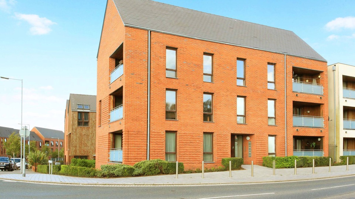 Telford Apartment | Autumn Heights Apartments