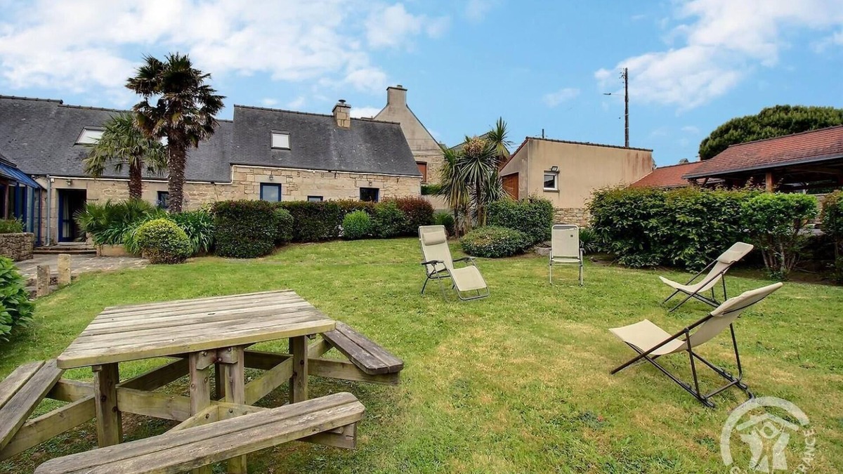 Pleumeur-Bodou House | AUX Gites DES Iles: Losket