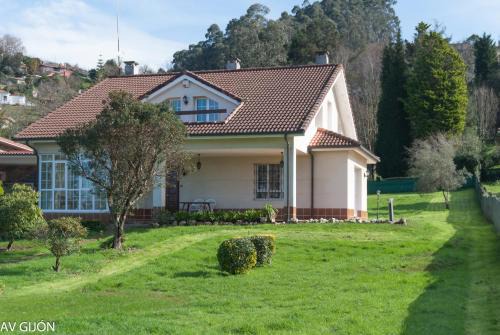Distrito Rural Este House | AV Gijón Estanco 252