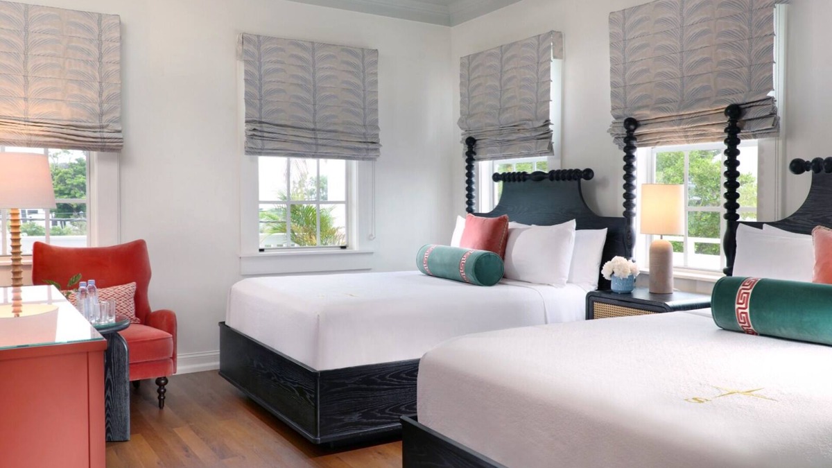 Uptown - Upper Duval Hotel | Avalon 2 Queen Room at Southernmost Beach Resort – 3 Onsite Pools & Beach Access