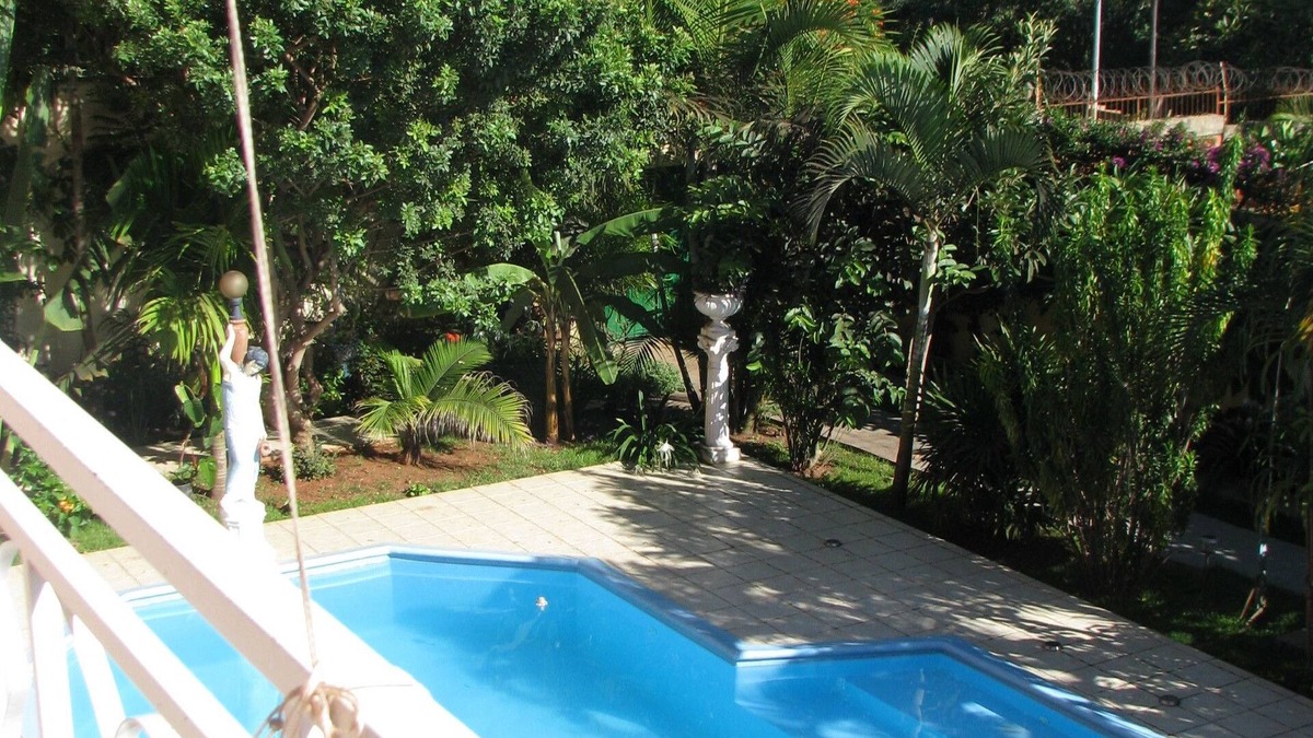 Ambohibao House | Avamada Lodge
