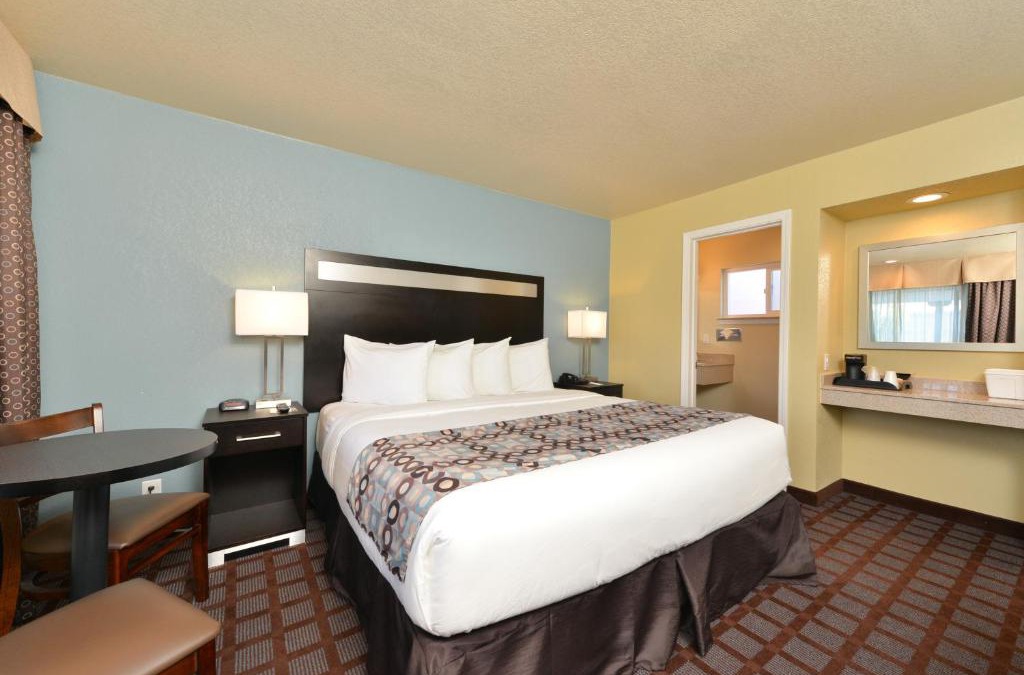 Downtown Hotel | Avenue Inn Downtown District SLO