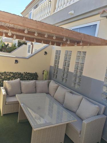 Arenas del Mar Apartment | Avenue Study