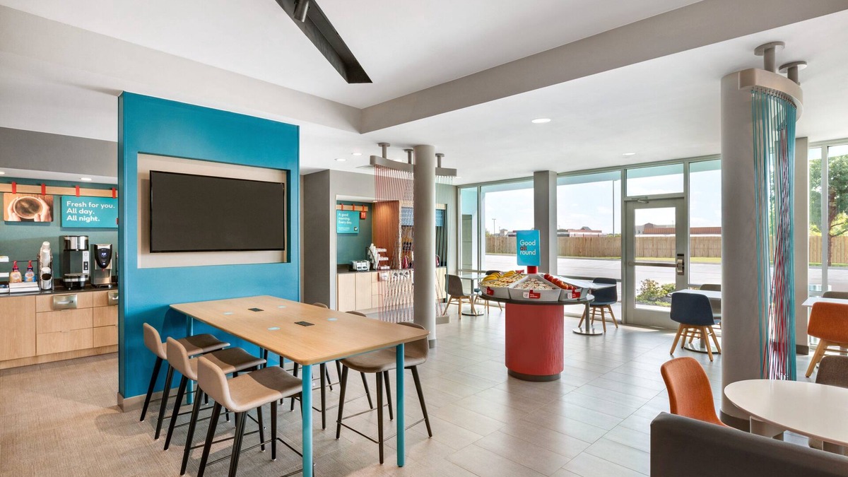 Witmer Hotel | avid hotel Lancaster by IHG