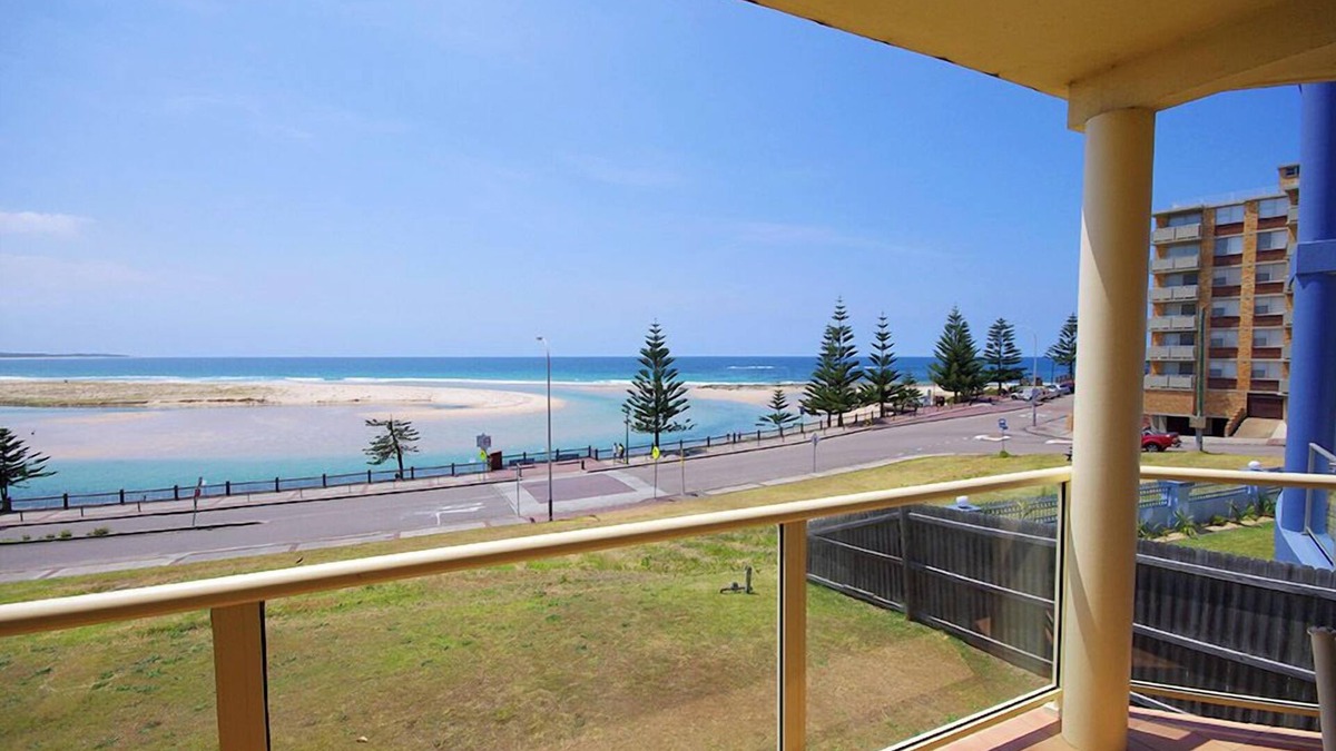 The Entrance Apartment | Avilla Court 1 - Waterviews