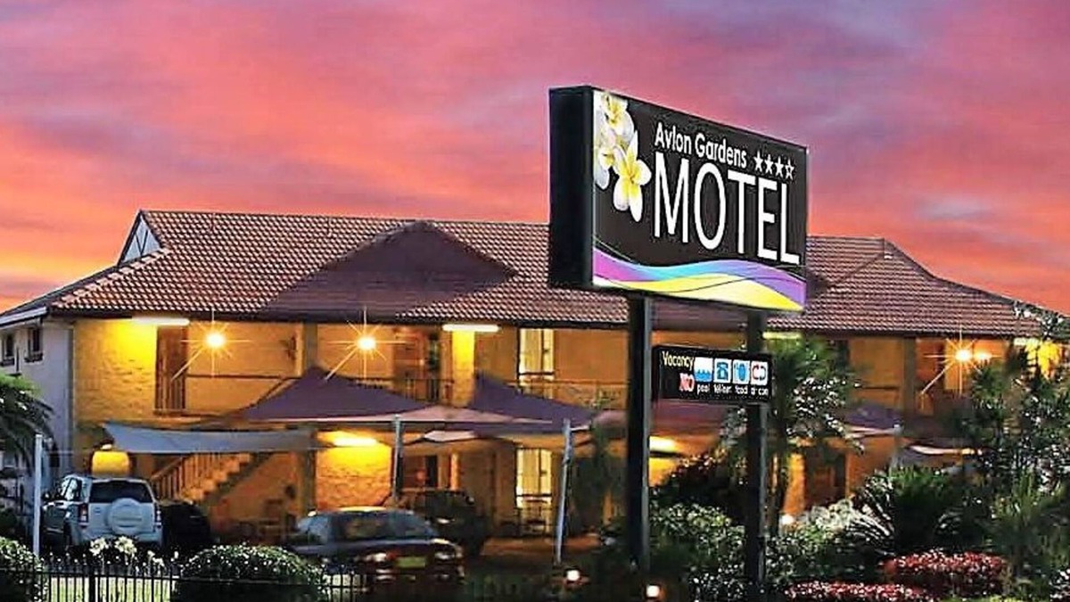 Ballina Hotel | Avlon Gardens Motel - Ballina