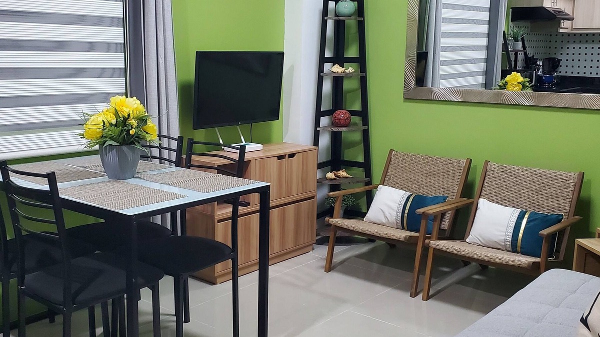 Basak Condo | Avocondo Brentwwod 1BR StylishQuiet, 5minwalk to Shops&Restaurants,ClosetoBeach