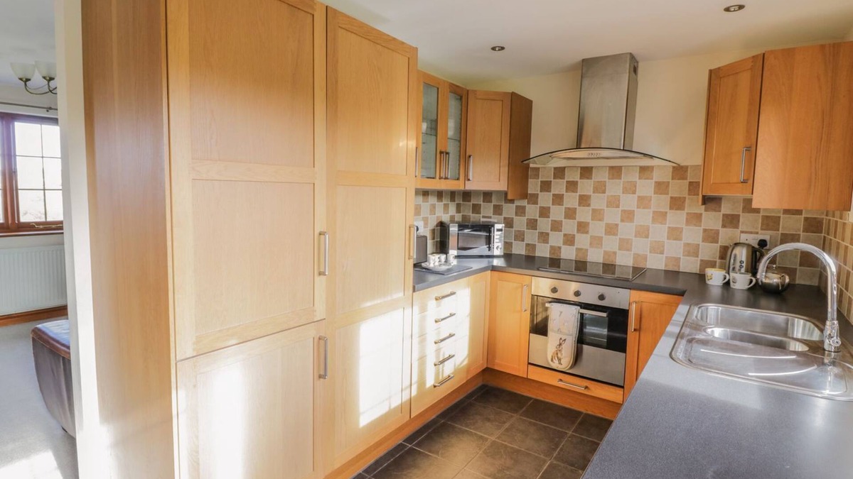 Ardens Grafton Cottage | Avon View