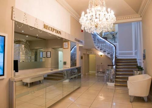 Hamilton Hotel | Avonbridge Hotel