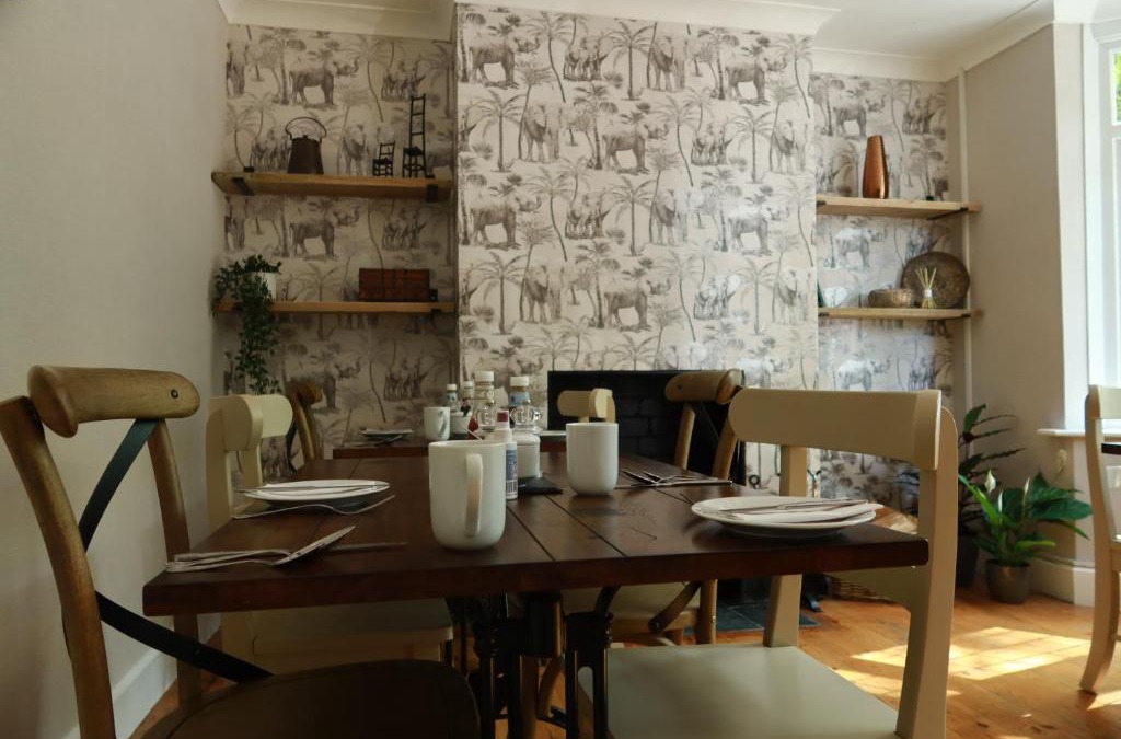 Banbury House | Avonlea Guest House