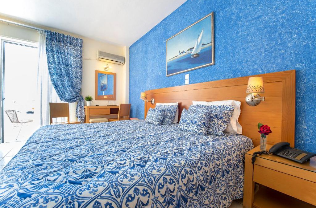 Methana Hotel | Avra Hotel
