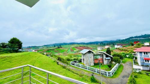 Ooty House | Away From Home - 6 - Rooms In Ooty, Home Stay Ooty