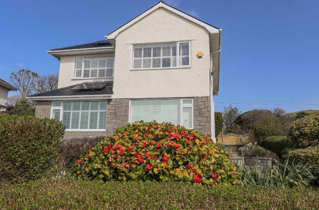 Criccieth House | Awelfryn