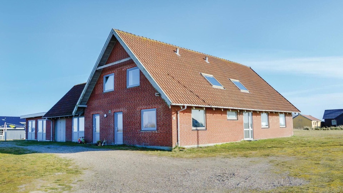 Nørre Lyngvig Apartment | Awesome apartment in Hvide Sande