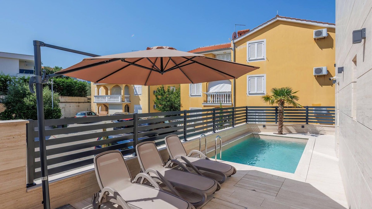 Zidarici Apartment | Awesome apartment in Malinska with WiFi