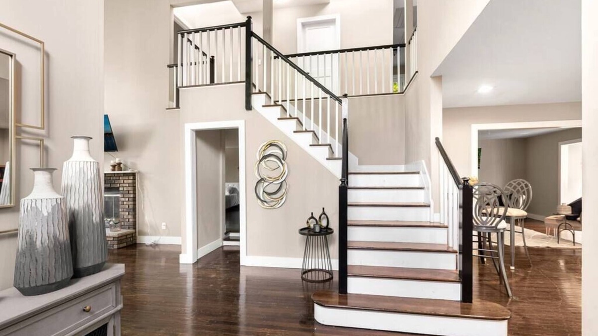 Monroe Villa | Awesome Country Retreat - 4BR - Private and Peaceful