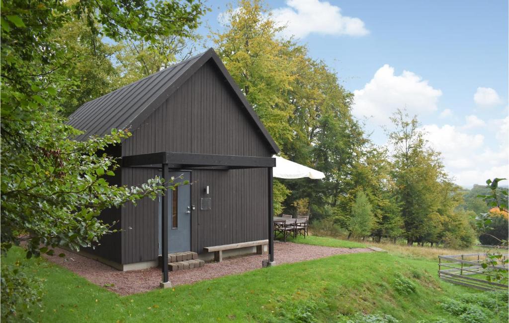 Ostra Sonnarslov House | Awesome Home In Östra Sönnarslöv