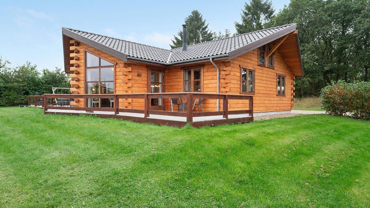 Krejbjerg House | Awesome home in Ejstrupholm with sauna