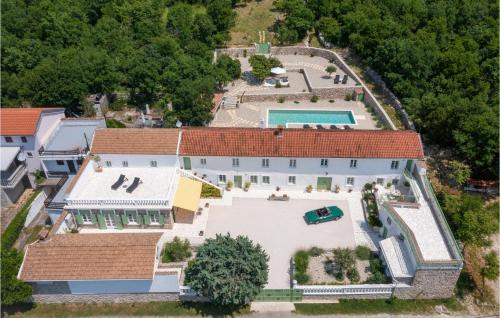 Jadranovo House | Awesome Home In Jadranovo
