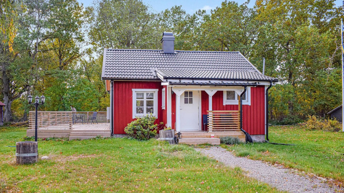 Tofta House | Awesome home in Läckeby with kitchen