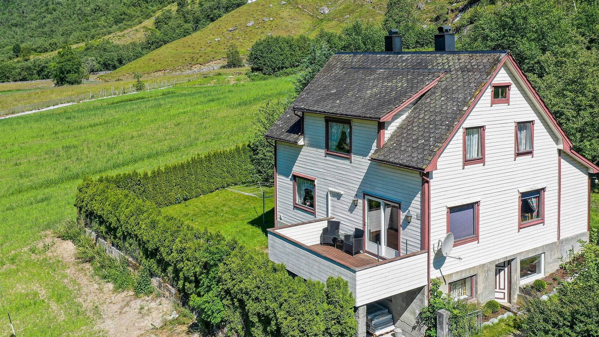 Jostedal House | Awesome home in Oldedalen