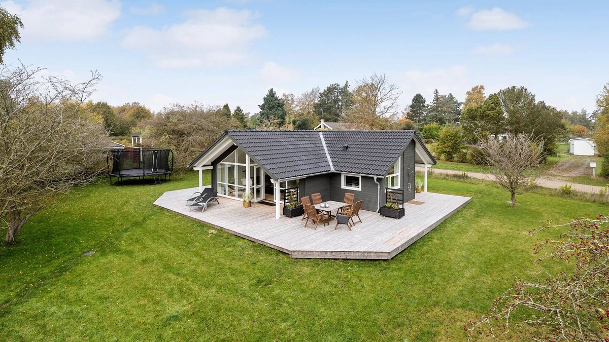 Togeholt House | Awesome home in Præstø with WiFi