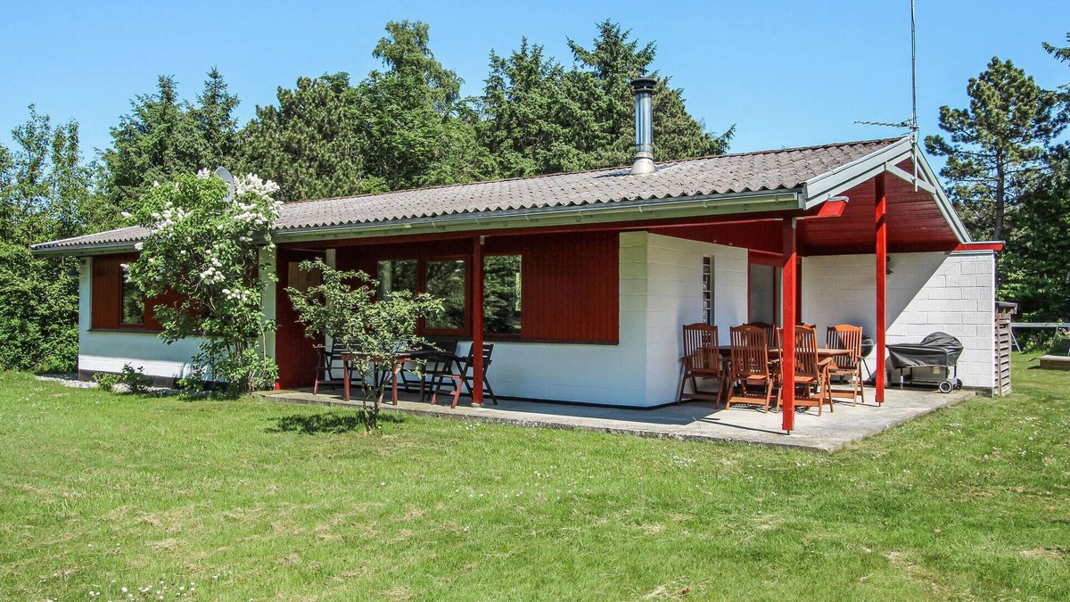 Marup House | Awesome home in Samsø with kitchen