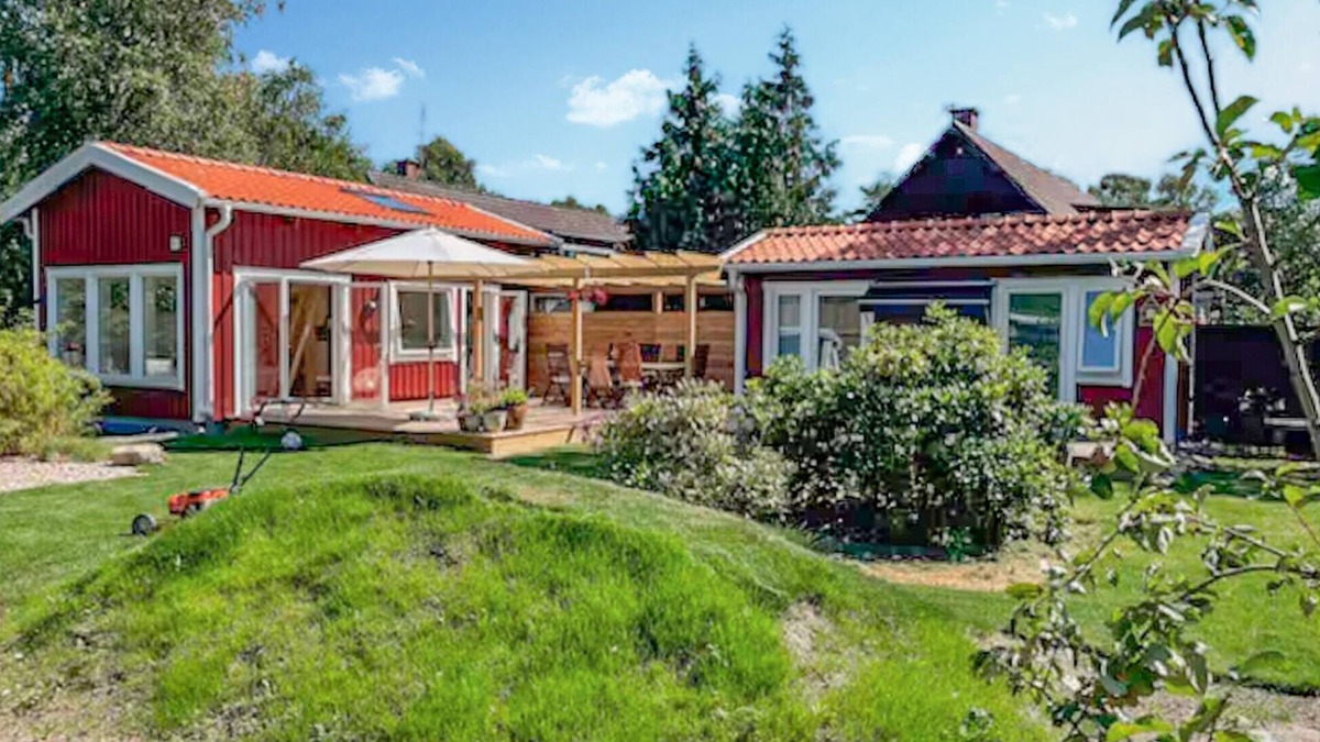 Strandbaden House | Awesome home in Strandbaden with WiFi