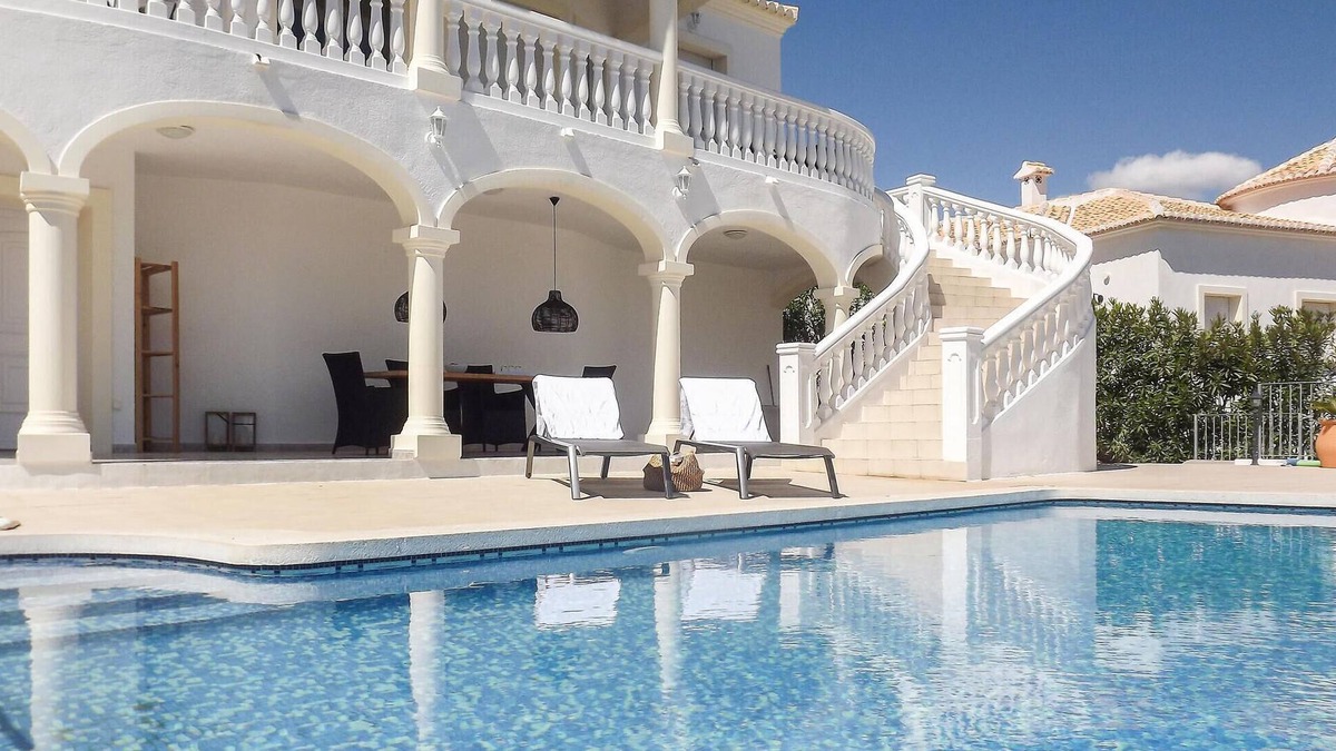 Orba House | Awesome home in Trullent