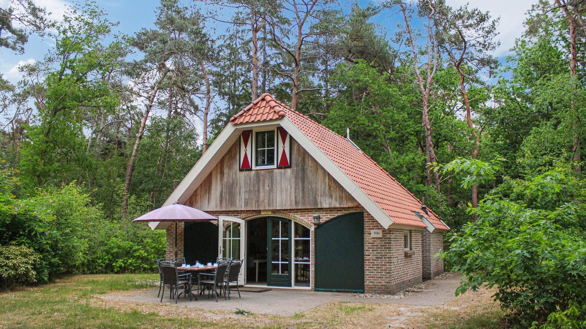 De Bult House | Awesome home in Steenwijk - De Bult