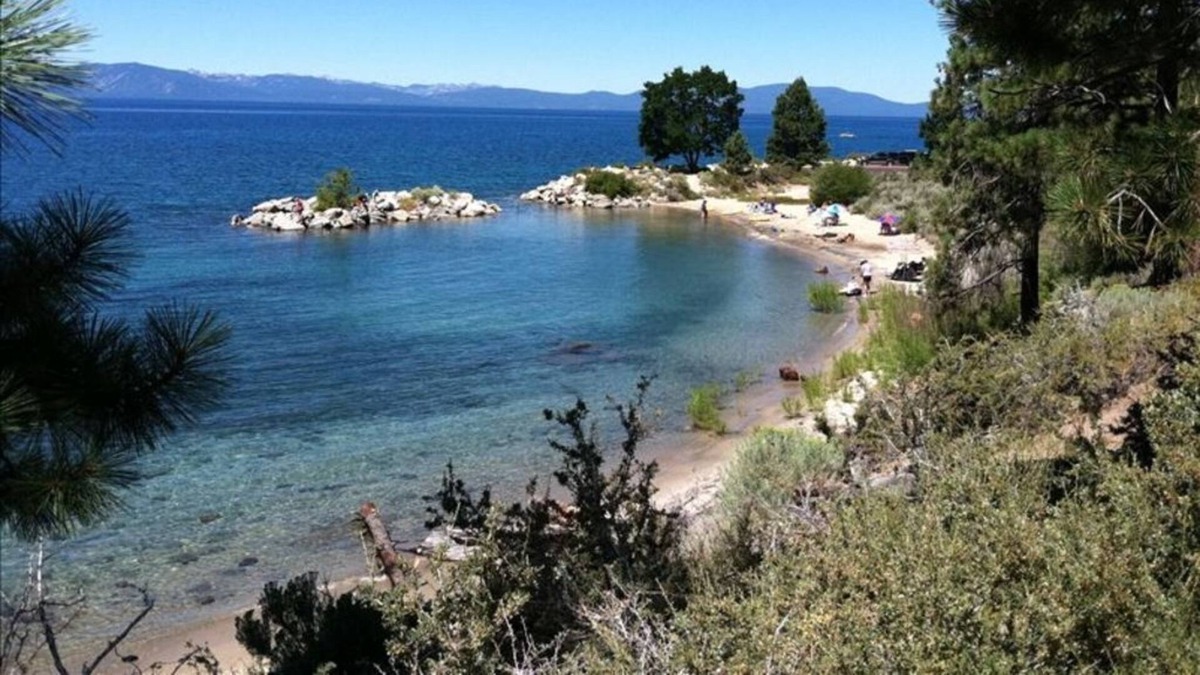 Lincoln Park House | Awesome Lake Views with Hot Tub Overlooking Lake Tahoe