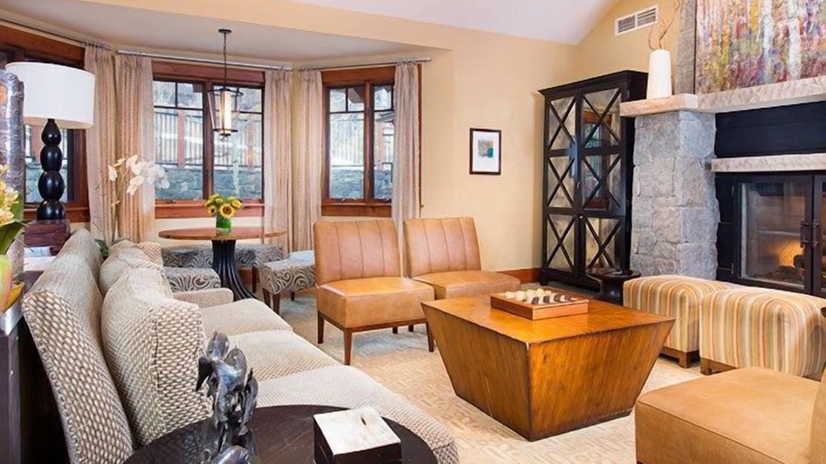 Avon Cabin | Awesome Ski Experience in Large Condo