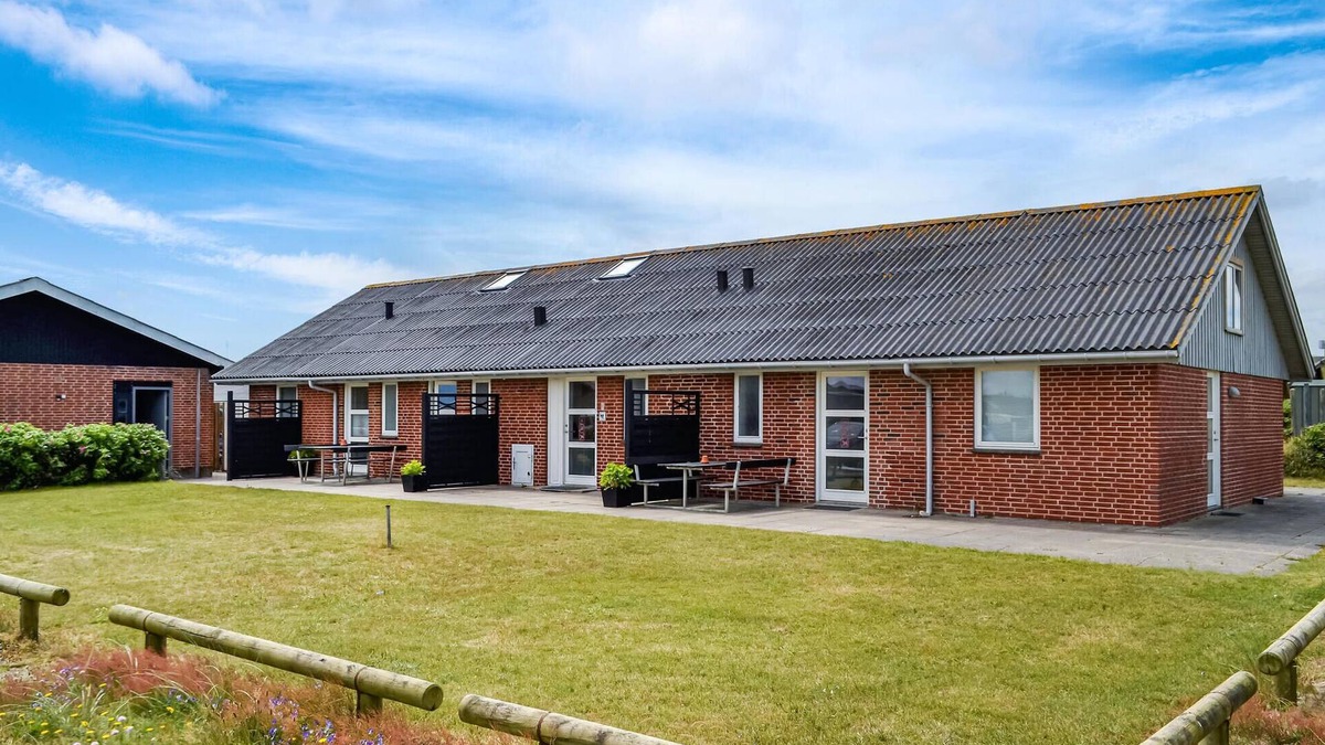 Argab Apartment | Awesome studio in Hvide Sande with WiFi