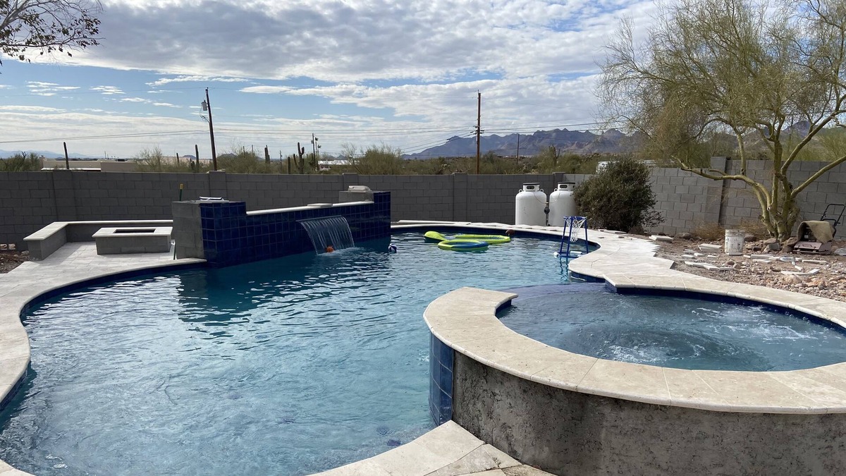 Apache Junction House | Awesome views of the Superstition Mountains!